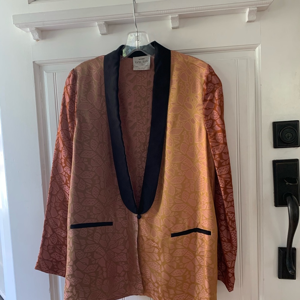 Giada forte_forte tuxedo jacket “Autunno” runway.